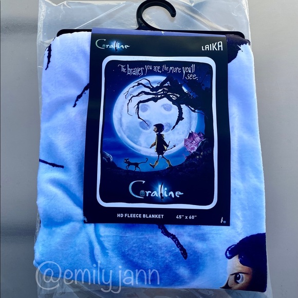 Coraline🌒Blanket - Picture 1 of 7